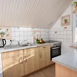 Daire Knurrhahn By Interhome